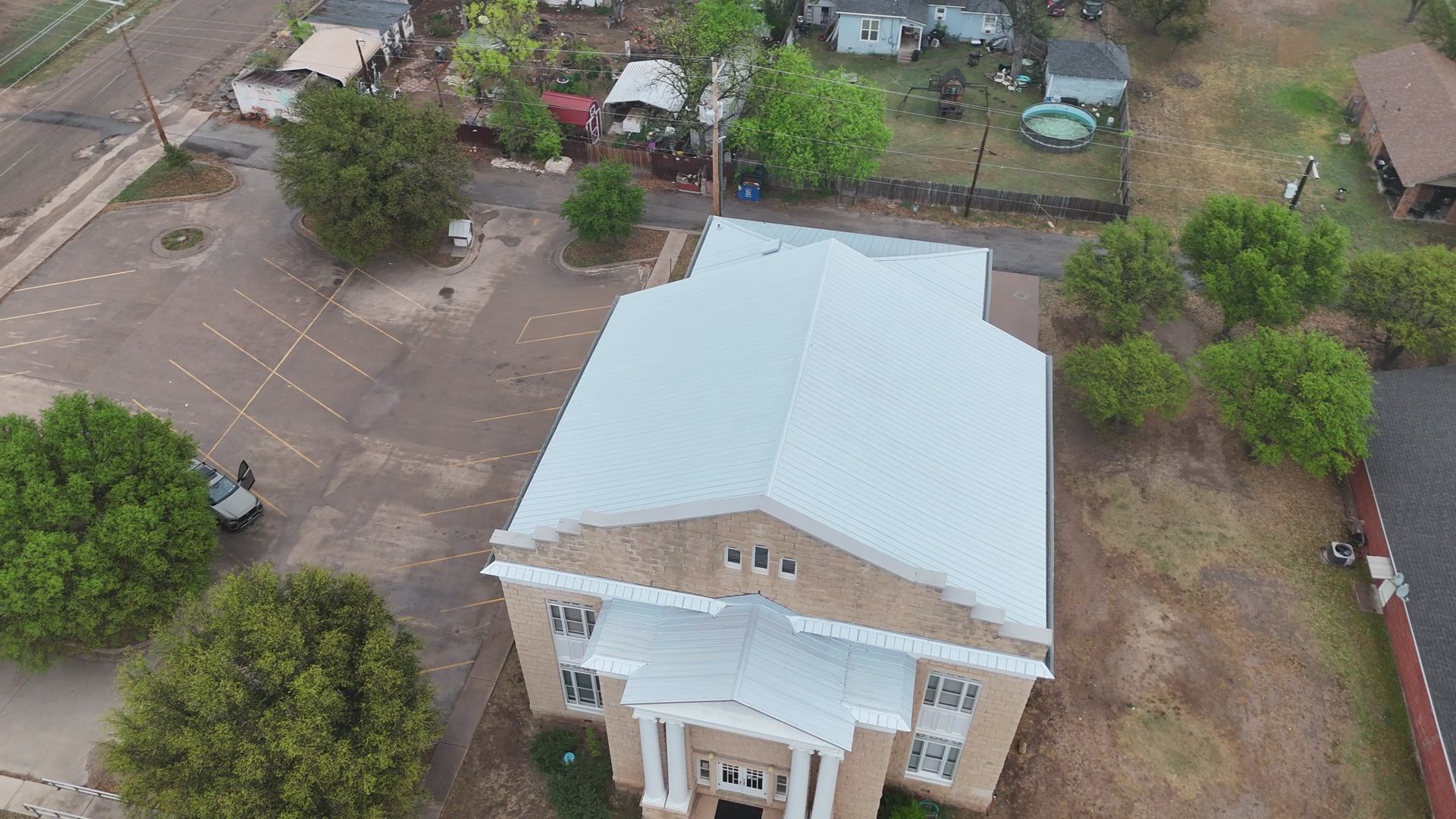 Commercial roofing project